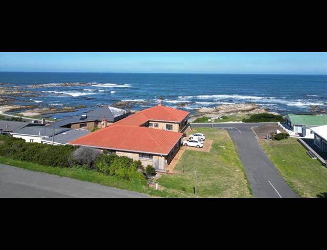 5 BEDROOM HOUSE FOR SALE IN FRANSKRAAL